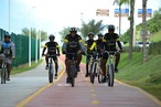 Governo entrega nova ciclovia com 12 km de extenso na Paralela